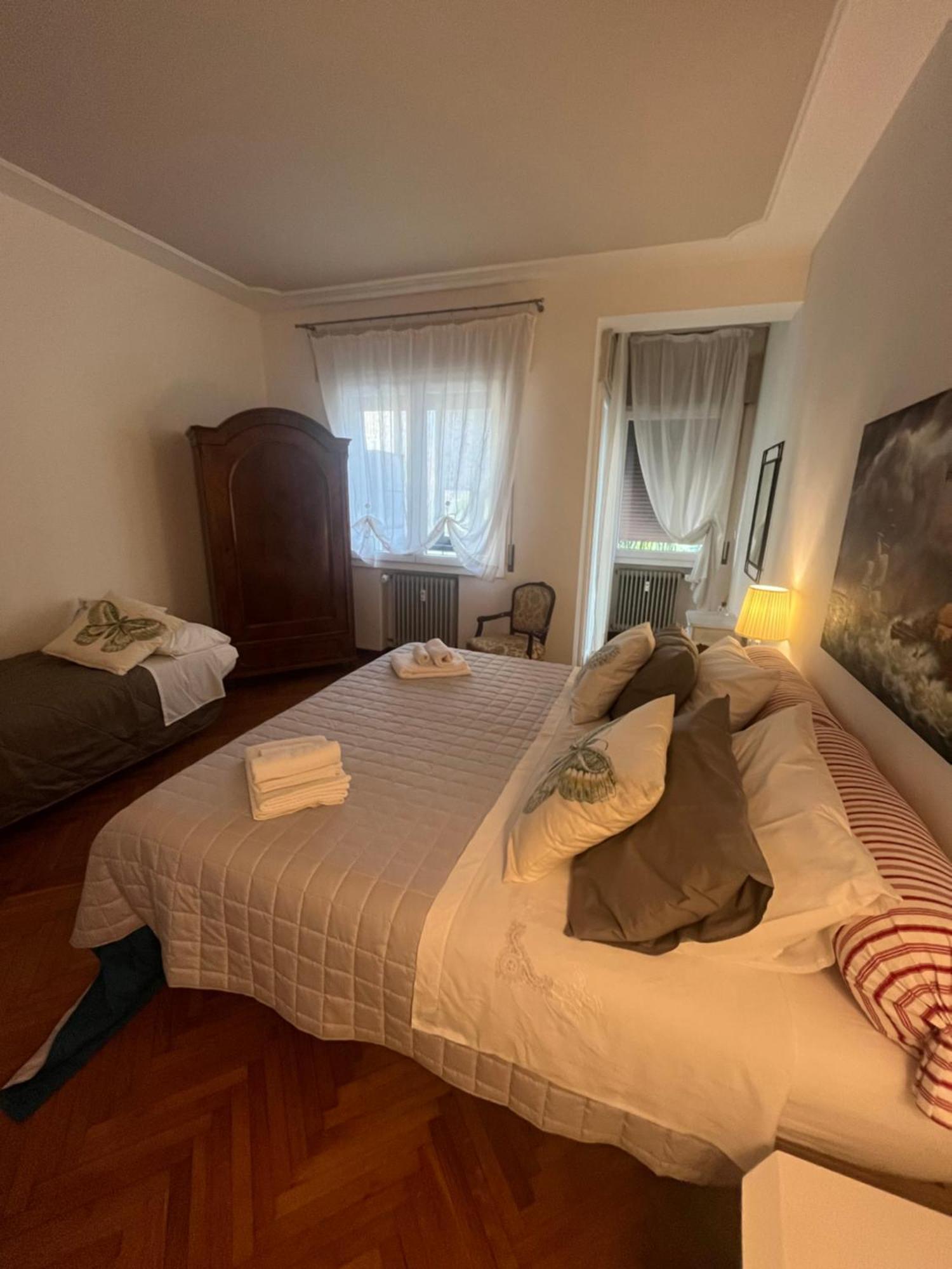 Residenza Delle Farfalle-Tripla Con Bagno Privato E Matrimoniale Con Bagno Condiviso Padova Eksteriør bilde