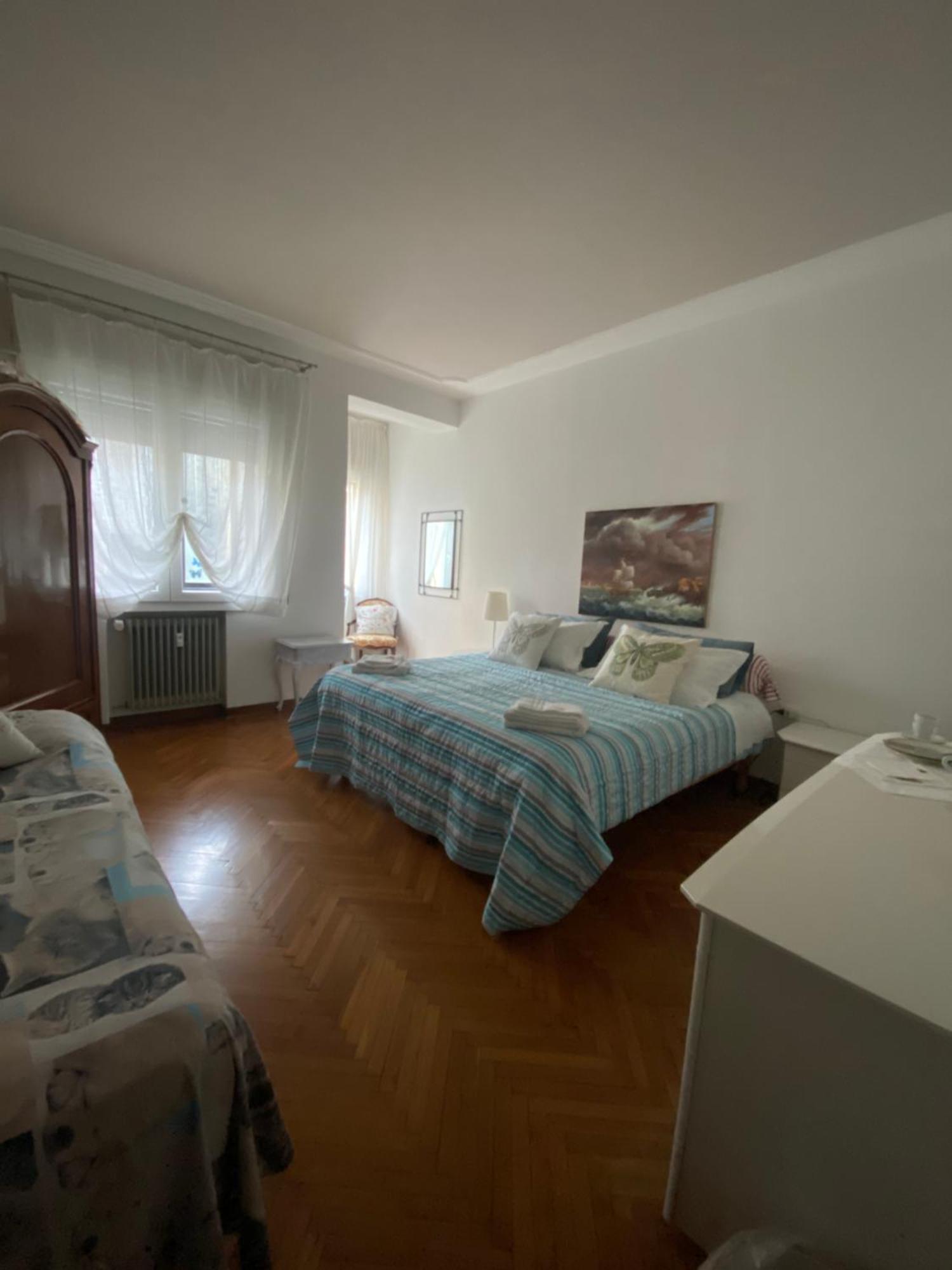 Residenza Delle Farfalle-Tripla Con Bagno Privato E Matrimoniale Con Bagno Condiviso Padova Eksteriør bilde